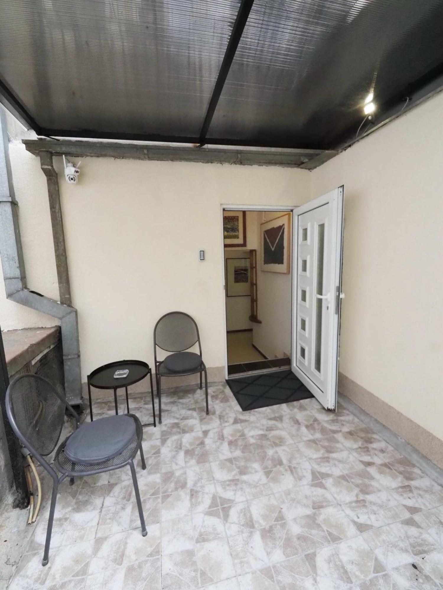 Galerija Marshal Apartment Belgrade Exterior photo